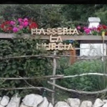 Wildcamp Resort Masseria La Murgia Unterkunft In Einem Wohnwagen 림바크 외부 사진